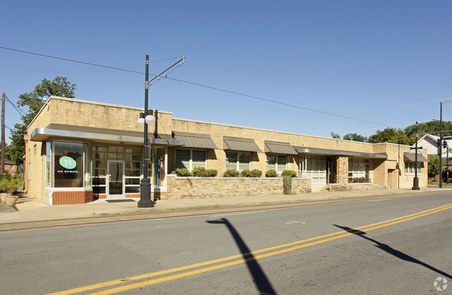 Primary Photo Of 321 N Maple St, North Little Rock Office For Lease