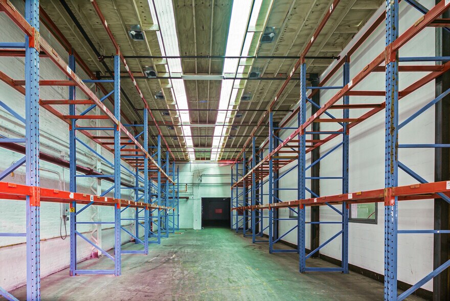 More Photos Of 3100-3104 N 17th St, Philadelphia Industrial For Sale