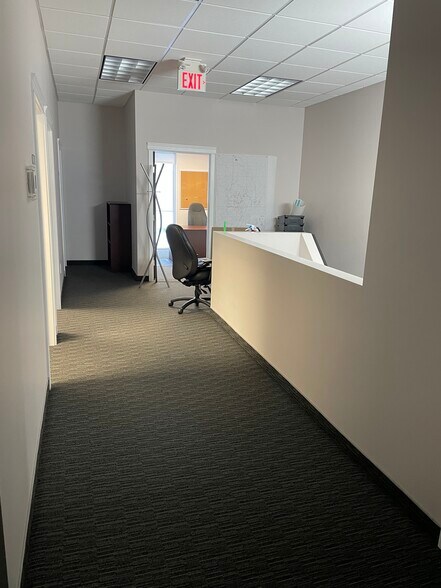 More Photos Of 10920 84 Ave, Grande Prairie Office For Lease