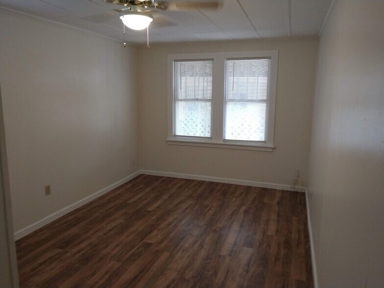 More Photos Of 1131 Broadway, Dunedin Apartments For Sale