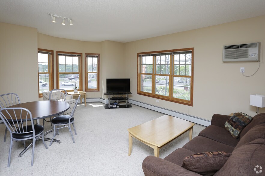 More Photos Of 4540 Snelling Ave, Minneapolis Apartments For Lease