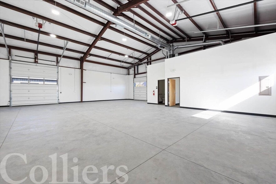 More Photos Of TBD Kimberly Rd, Twin Falls Service For Lease