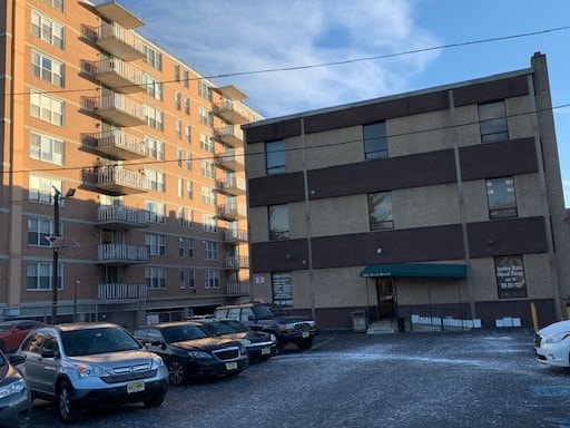 More Photos Of 700 N Broad St, Elizabeth Medical For Lease