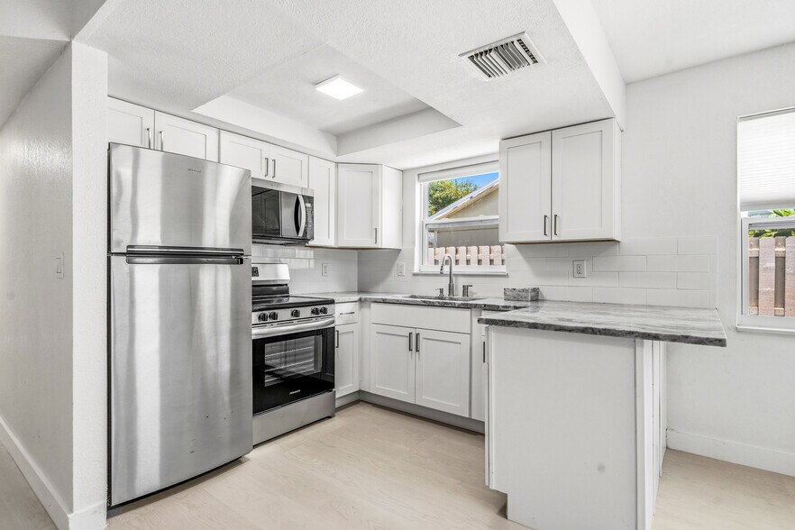 More Photos Of 741 Hernando St, Fort Pierce Multifamily For Sale