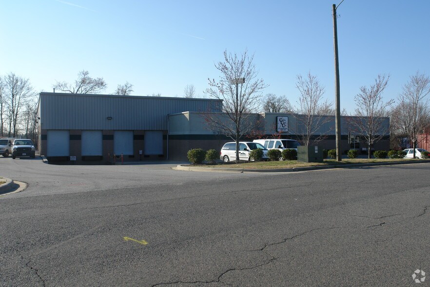 Primary Photo Of 269 Executive Park Dr NE, Concord Showroom For Lease