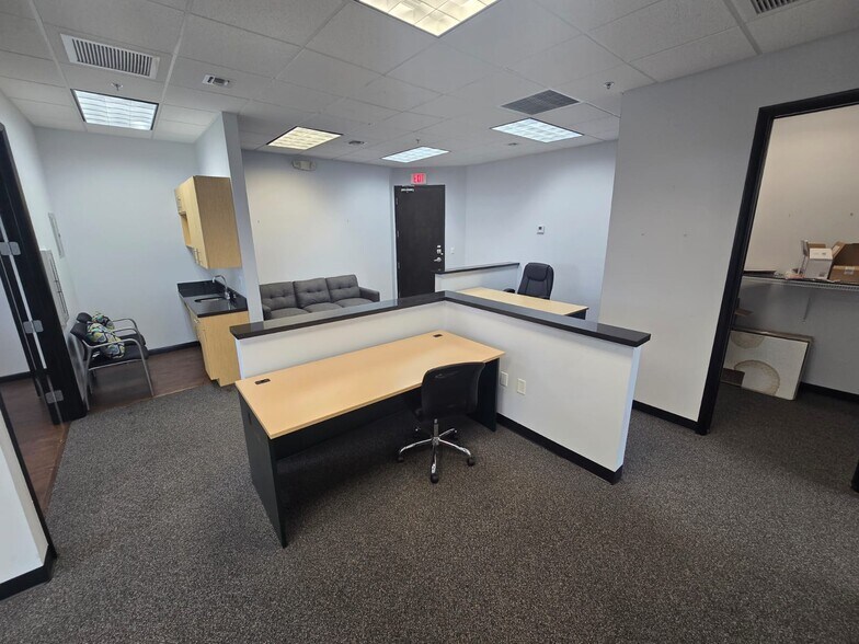 More Photos Of 5850 Coral Ridge Dr, Coral Springs Medical For Sale