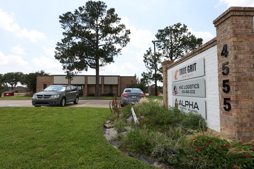 More Photos Of 4555 Katy Hockley Cut Off Rd, Katy Office For Sale