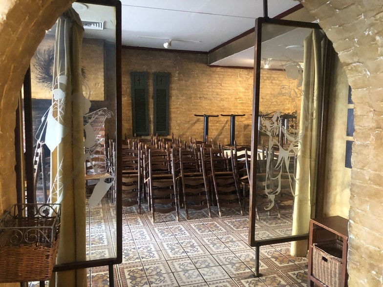 More Photos Of 722 King St, Alexandria Storefront Retail Office For Lease