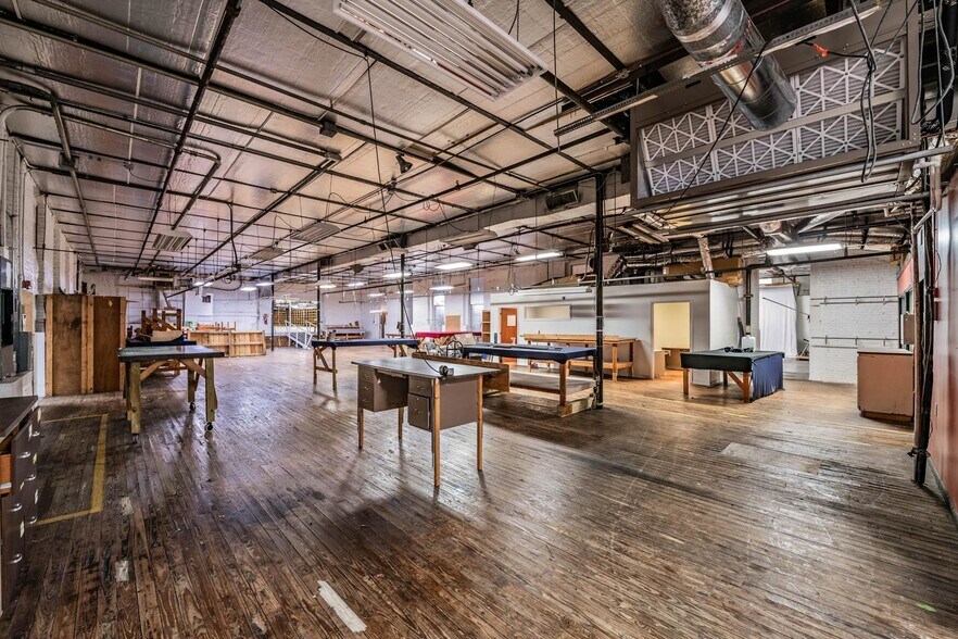 More Photos Of 1804 N Habana Ave, Tampa Manufacturing For Sale