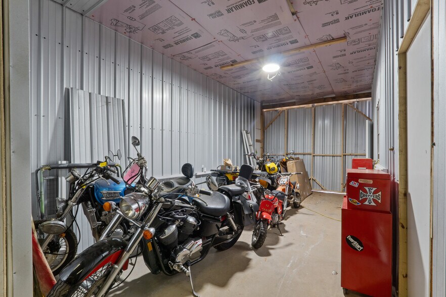 More Photos Of 7216 Hiram Douglasville Hwy, Douglasville Freestanding For Sale