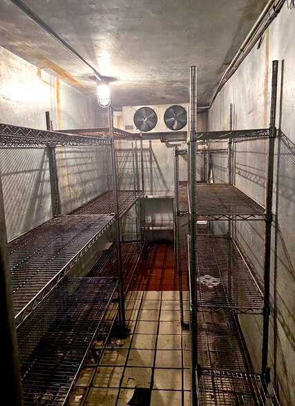 More Photos Of 95 2nd Ave, New York Apartments For Lease