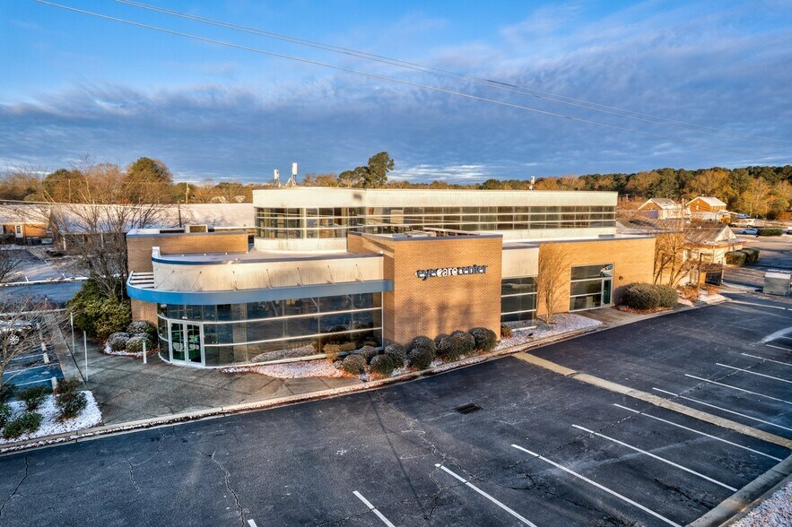 More Photos Of 3044 Sunset Ave, Rocky Mount Freestanding For Sale