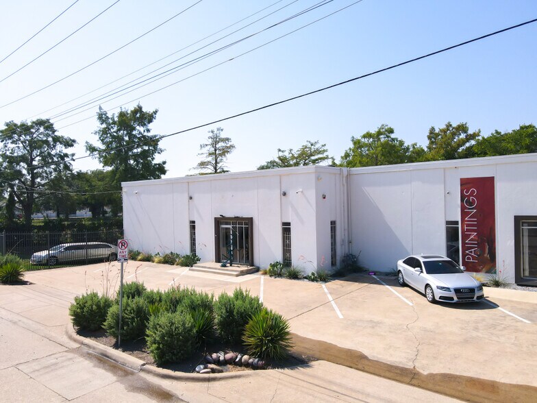 Primary Photo Of 2833 Irving Blvd, Dallas Showroom For Sale