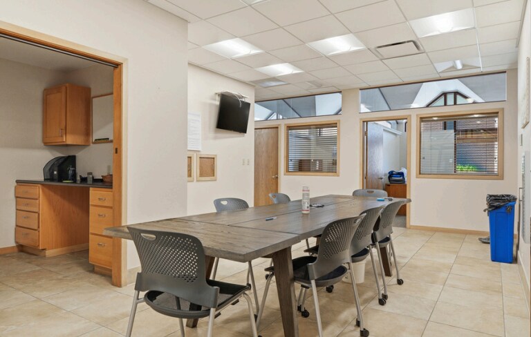 More Photos Of 123 Durbin St, Casper Office For Sale