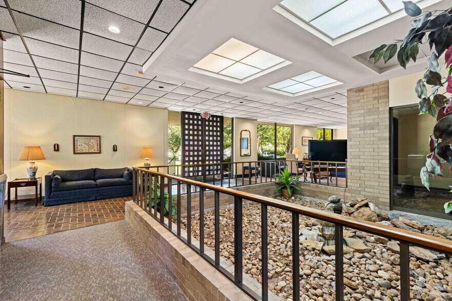 More Photos Of 6 Professional Park Dr, Webster Medical For Sale