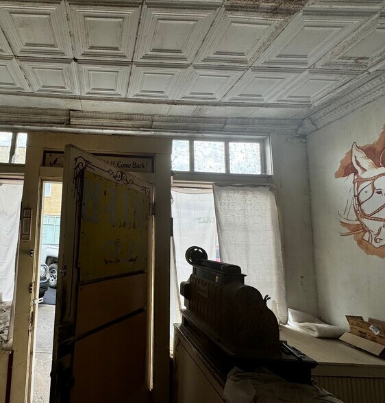 More Photos Of 140 N West St, Mount Ida Storefront Retail Office For Sale