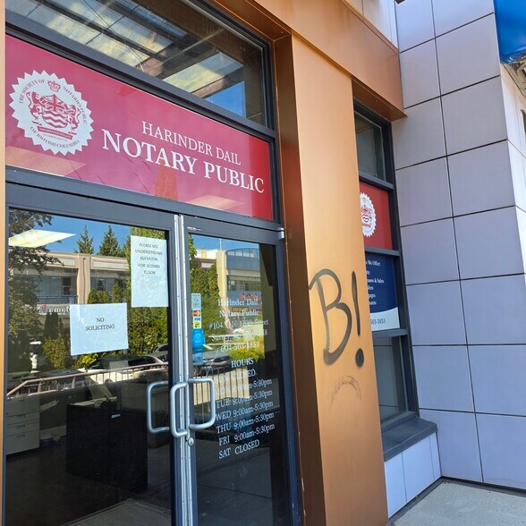 More Photos Of 7110 120th St, Surrey Storefront Retail Office For Lease