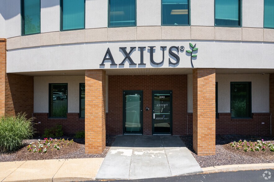 More Photos Of 2085 Bluestone Dr, Saint Charles Medical For Sale