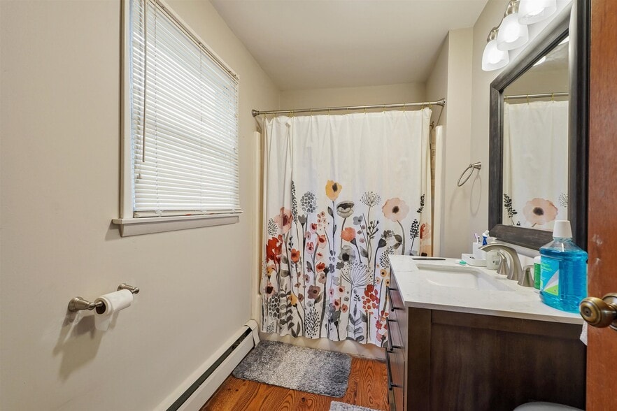 More Photos Of 214 N Main St, North Wales Office Residential For Sale