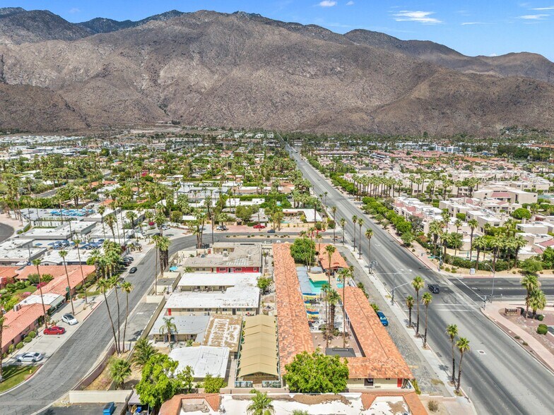 More Photos Of 526 S Warm Sands Dr, Palm Springs Hotel For Sale