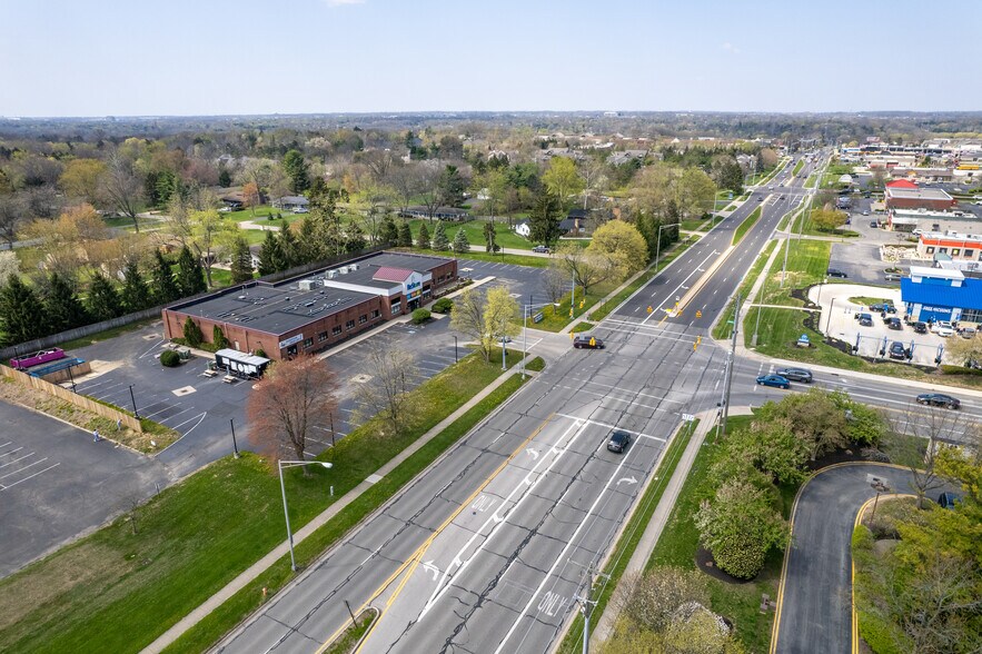 More Photos Of 2555 Bethel Rd, Columbus Freestanding For Lease