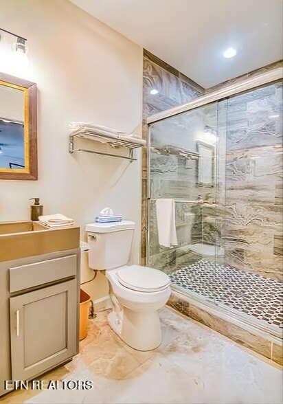 More Photos Of 145 S Gay St, Knoxville Restaurant For Sale