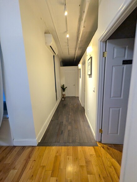 More Photos Of 56 W 39th St, New York Office For Lease