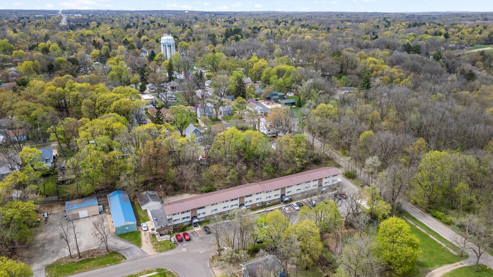 More Photos Of 525 N Arlington St, Kalamazoo Apartments For Sale