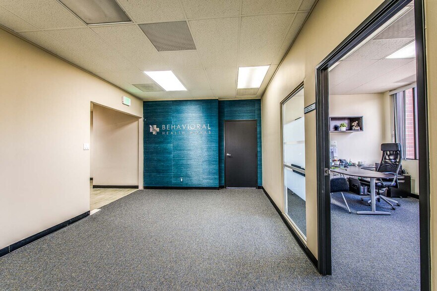 More Photos Of 1301 E Orangewood Ave, Anaheim Office For Sale