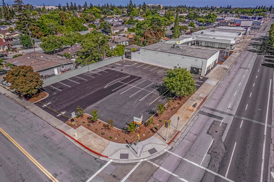 More Photos Of 481 S Bascom Ave, San Jose Freestanding For Lease
