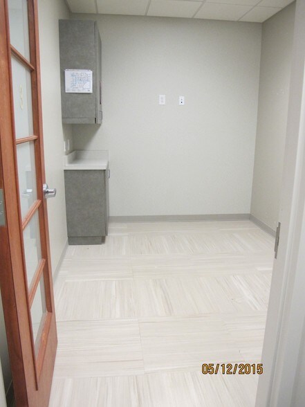 More Photos Of 7316 Spout Springs Rd, Flowery Branch Office For Sale