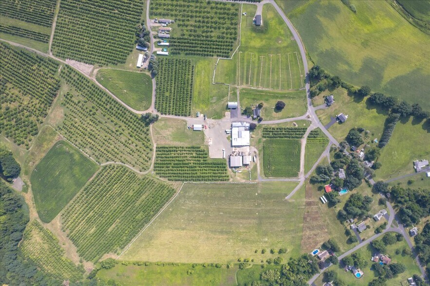 More Photos Of 1297 Brookview Station Rd, Castleton On Hudson Winery Vineyard For Sale