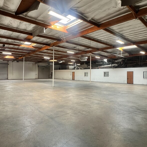 More Photos Of 8320-8350 Isis Ave, Los Angeles Warehouse For Lease