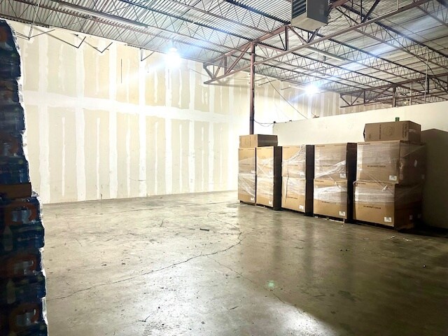 More Photos Of 16745 N I-45 Fwy, Houston Industrial For Sale