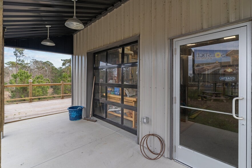 More Photos Of 4810 Long Beach Rd SE, Southport General Retail For Sale