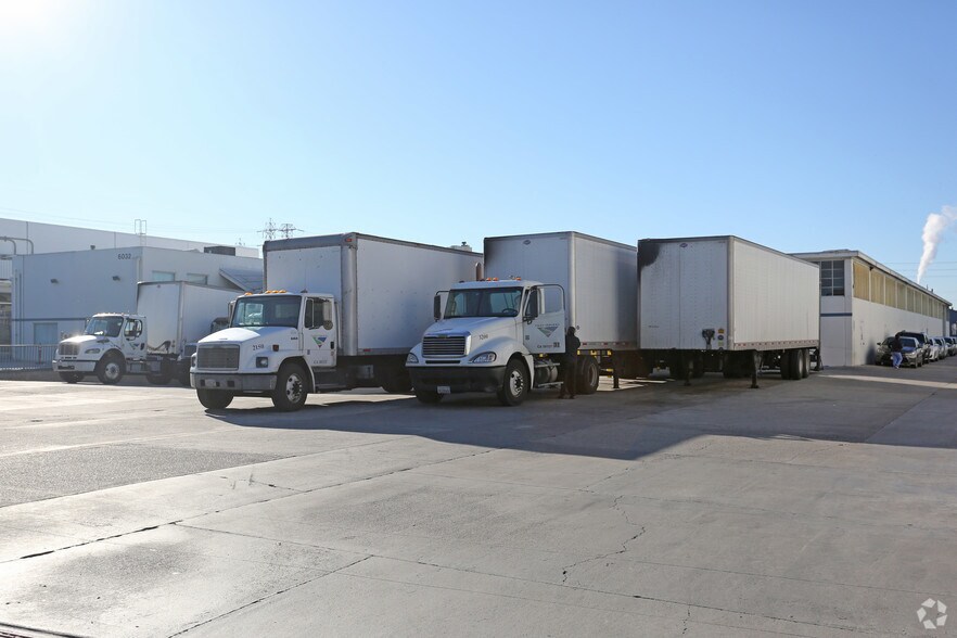 More Photos Of 6032 Shull St, Bell Gardens Warehouse For Lease