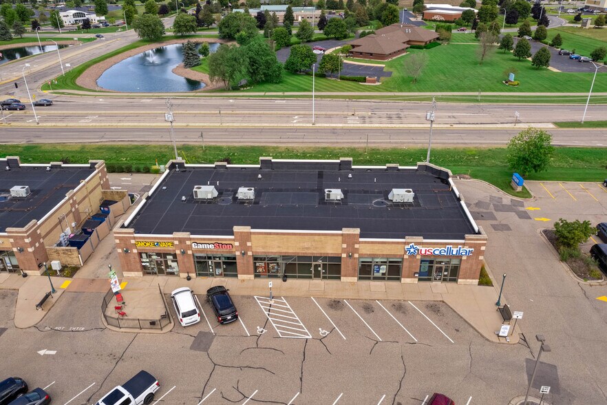 More Photos Of 250 Crossroads Dr, Plover Unknown For Lease