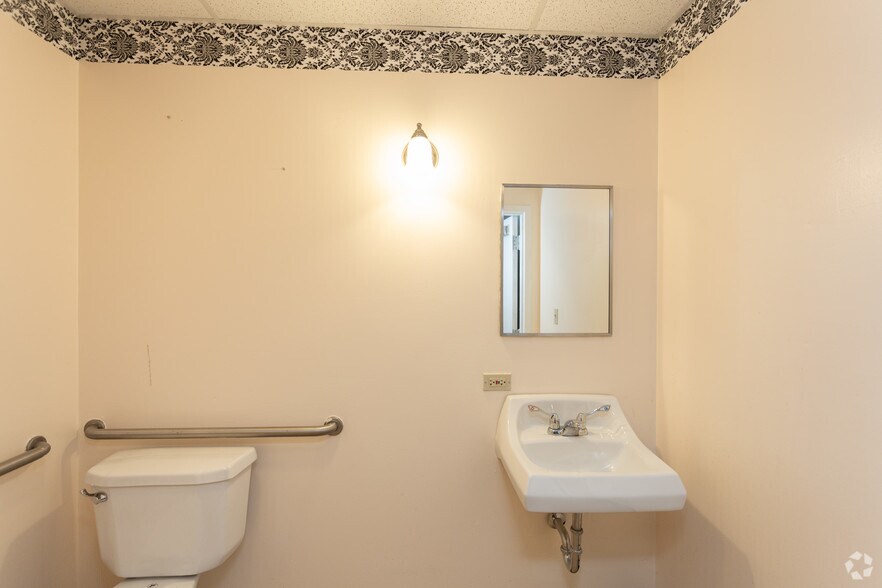 Photo of 1st Floor Ste 22