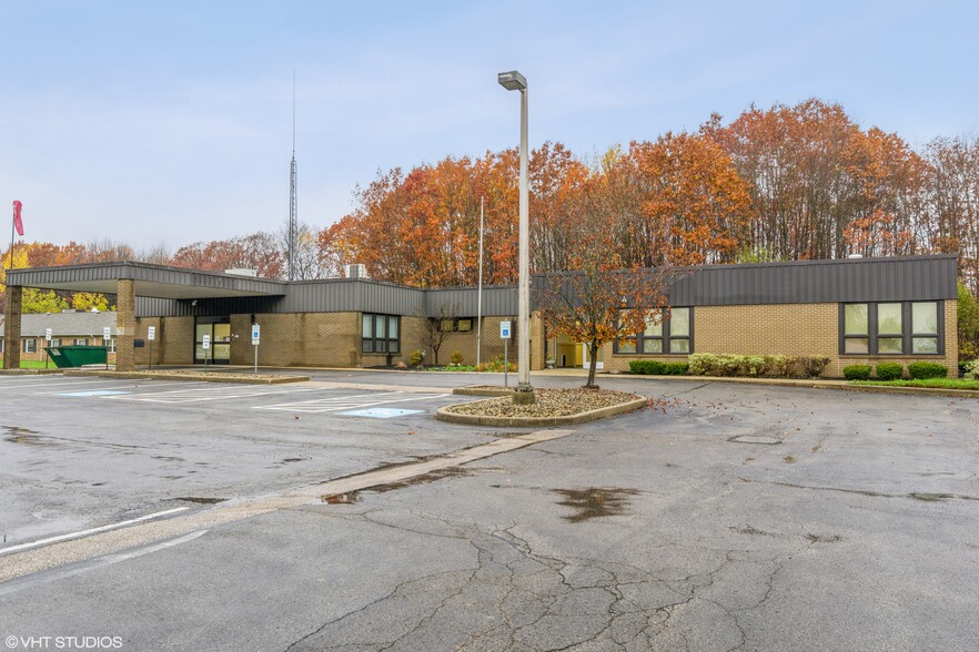 Primary Photo Of 476 S Main St, Andover Medical For Sale