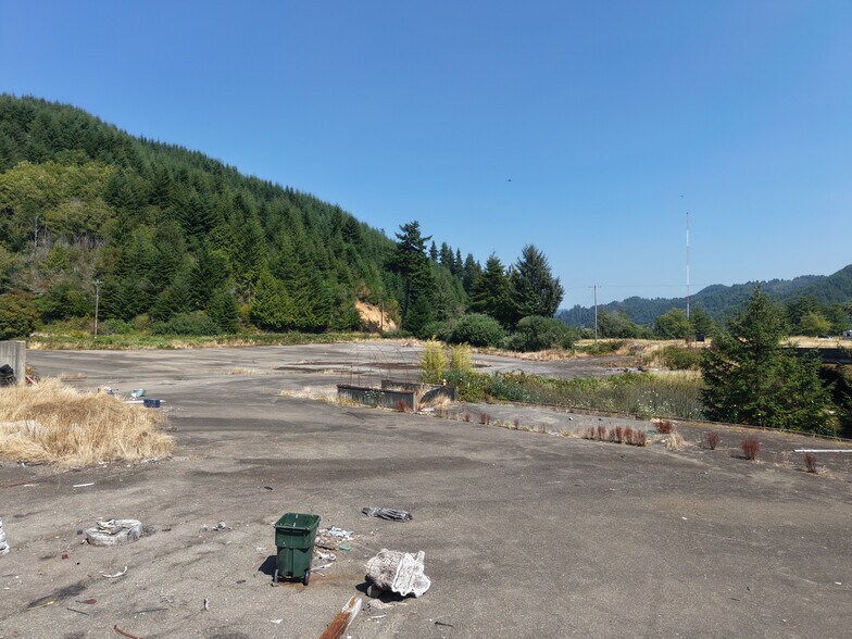 More Photos Of 2600 Lower Smith River rd, Reedsport Industrial For Sale