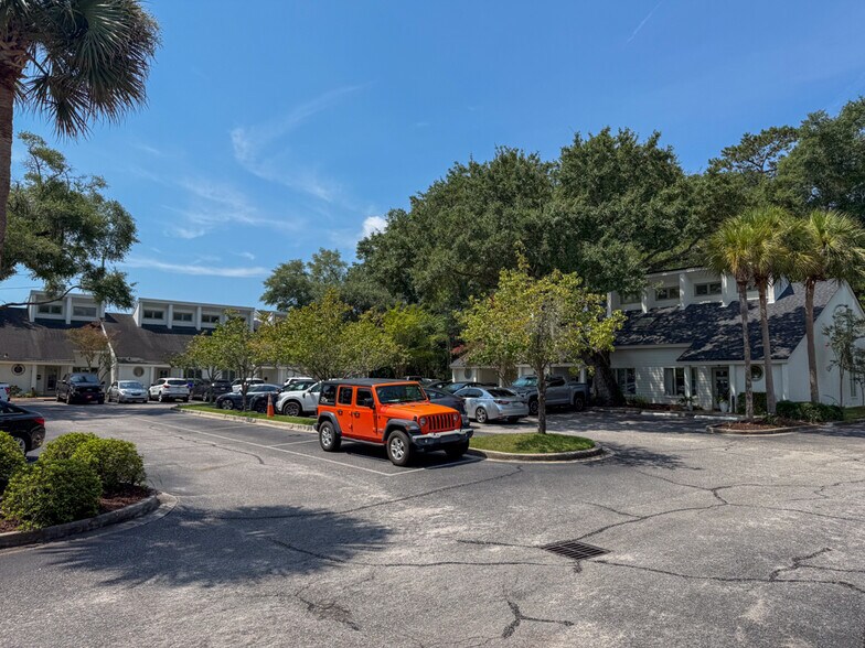 More Photos Of 102 Wappoo Creek Dr, Charleston Loft Creative Space For Sale