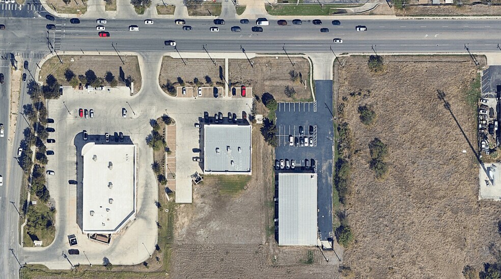 More Photos Of 9664 Marbach Rd, San Antonio Freestanding For Sale