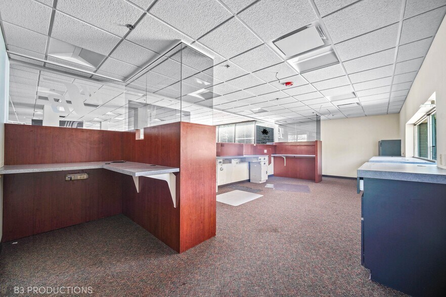 More Photos Of 5330 Main St, Downers Grove Apartments For Sale