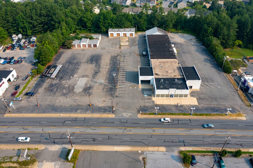 More Photos Of 21575 Great Mills Rd, Lexington Park Auto Dealership For Sale