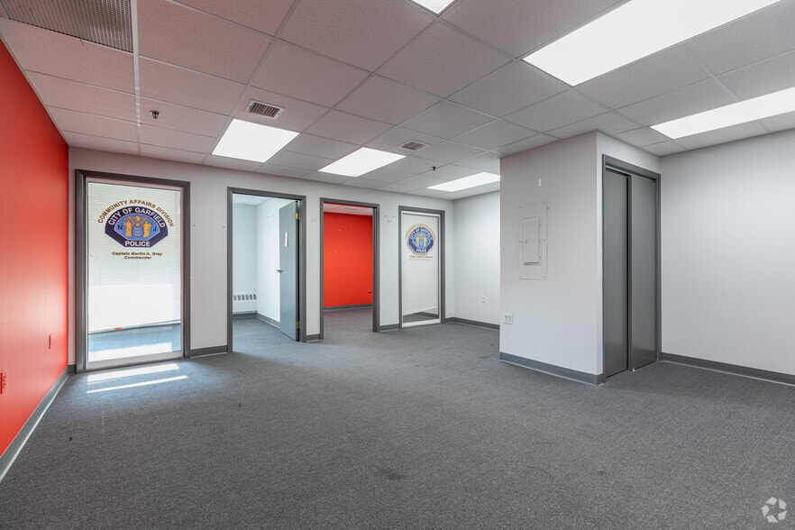 More Photos Of 160 Belmont Ave, Garfield Manufacturing For Sale