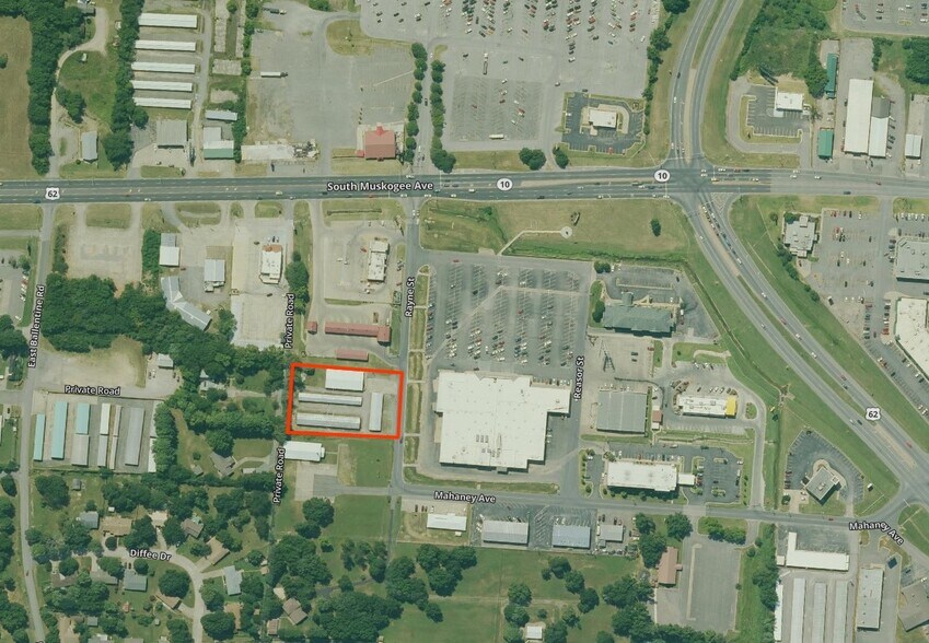 More Photos Of 200 E Rayne St, Tahlequah Self Storage For Sale