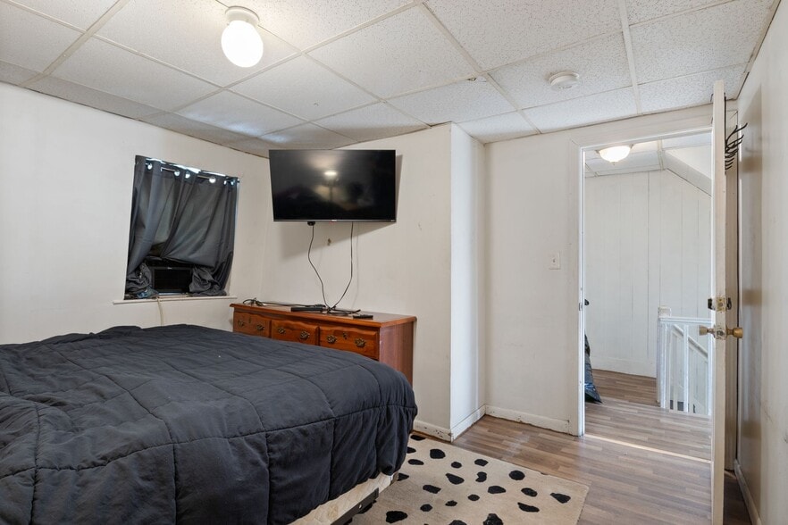 More Photos Of 140 Green St, Somersworth Apartments For Sale