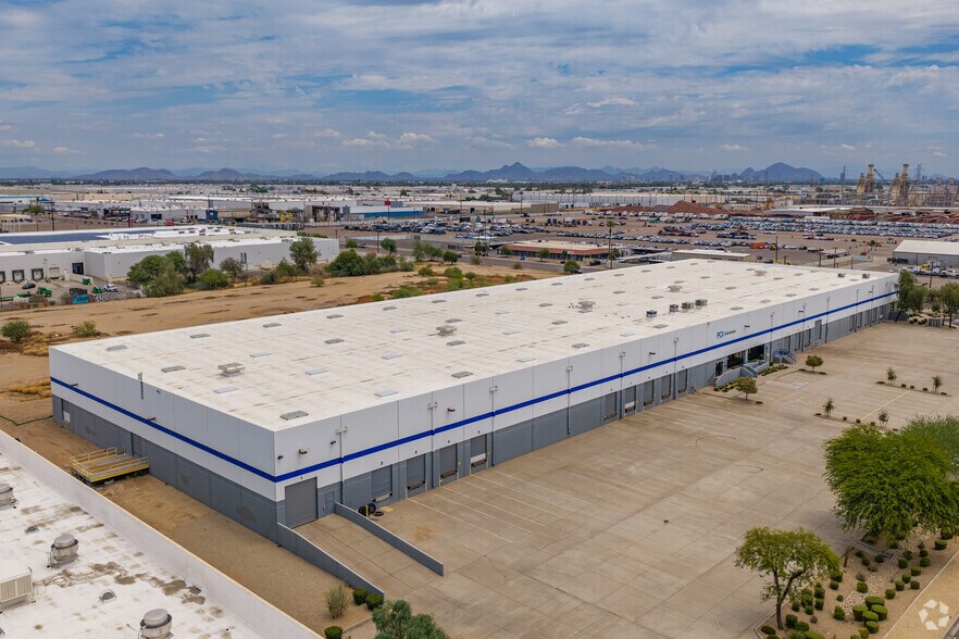 More Photos Of 640 S 51st Ave, Phoenix Distribution For Lease