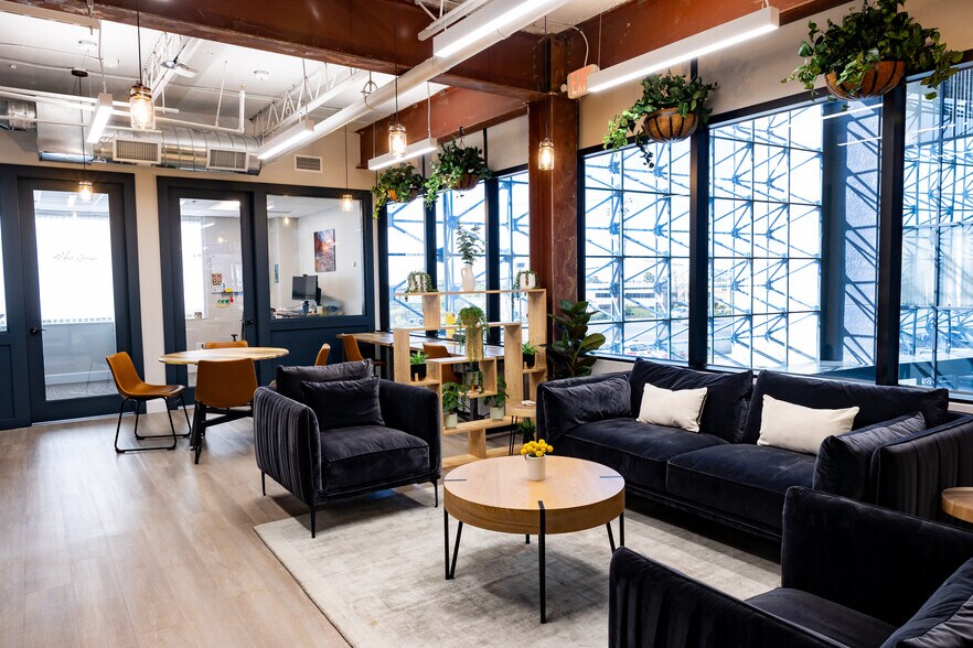 More Photos Of 7400 N Oracle Rd - The Post Workspaces, Tucson Coworking Space