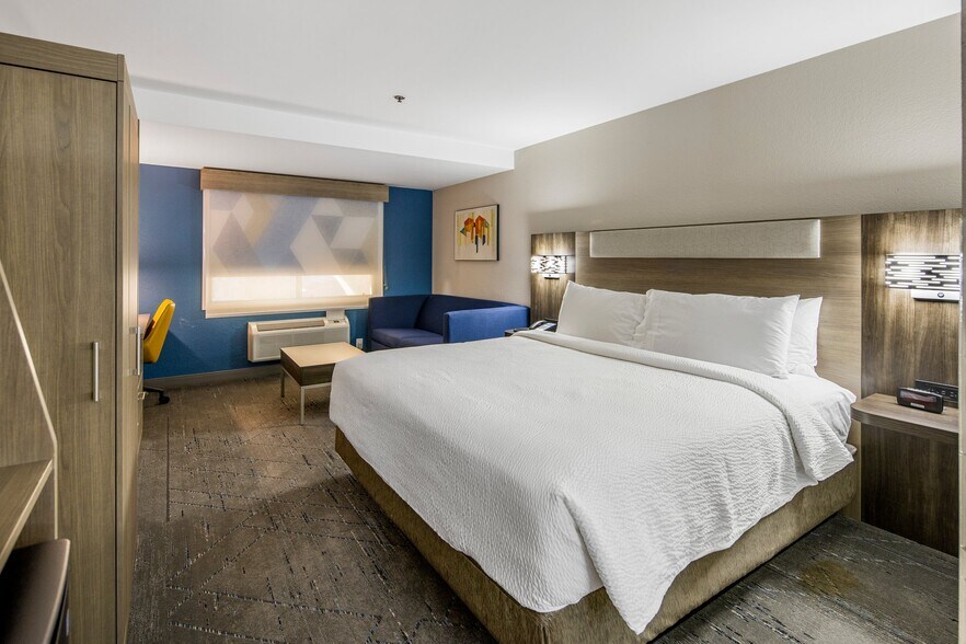 More Photos Of 1405 S Westwood, Mesa Hotel For Sale